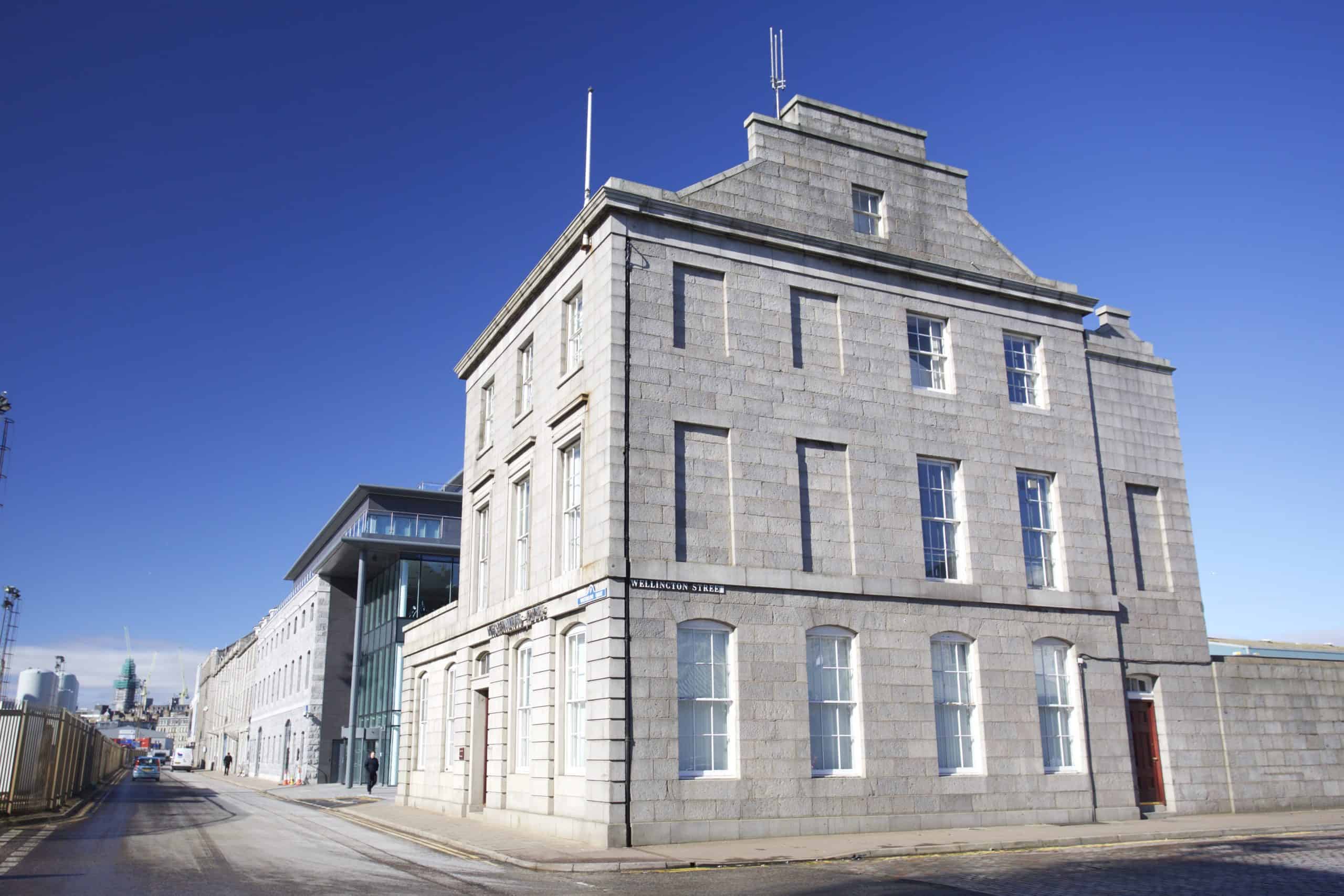 Merchants House - Looking West Along Waterloo Quay 